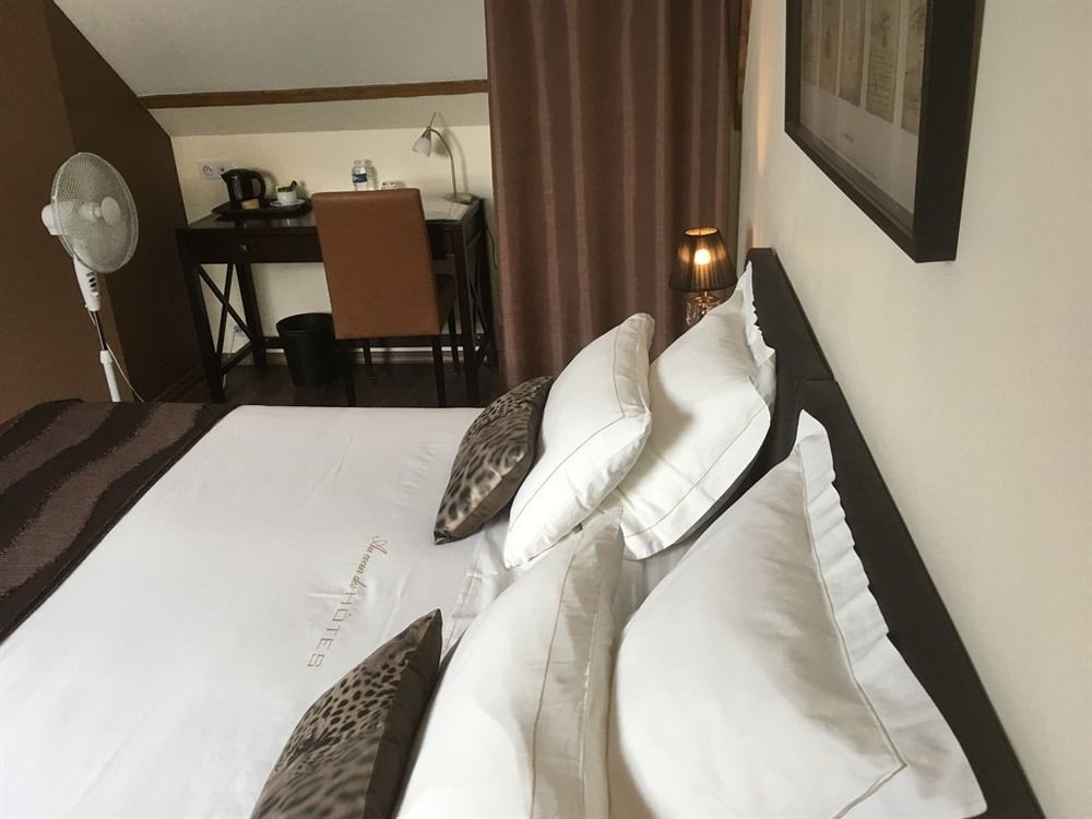 Au Coeur Des Hotes Steenvoorde Экстерьер фото