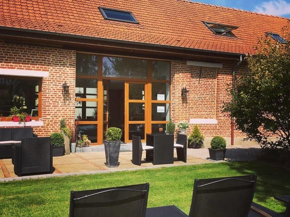 Au Coeur Des Hotes Steenvoorde Экстерьер фото